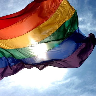 bandeira-gay1-1200x800